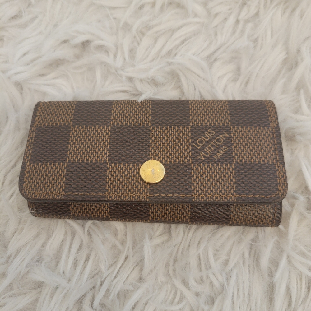 LV Key Holder